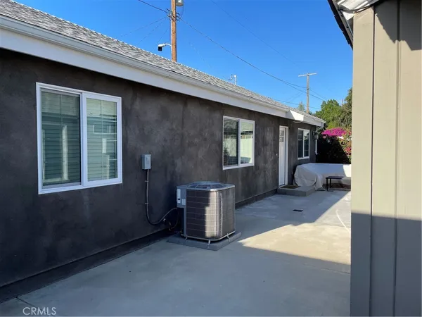 $3,500 | 17609 Covello Street, Van Nuys, CA 91406