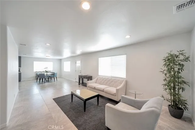 $3,500 | 17609 Covello Street, Van Nuys, CA 91406
