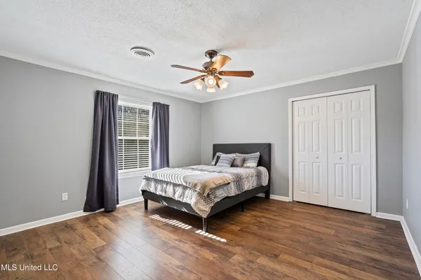 $275,000 | 213 Dogwood Lane, Batesville, MS 38606