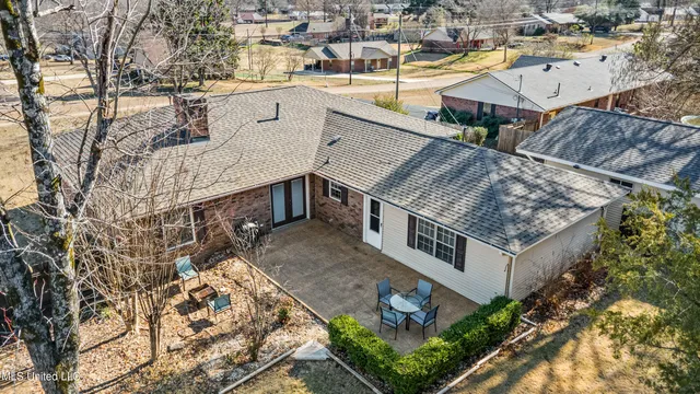 $275,000 | 213 Dogwood Lane, Batesville, MS 38606