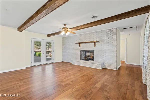 $275,000 | 213 Dogwood Lane, Batesville, MS 38606