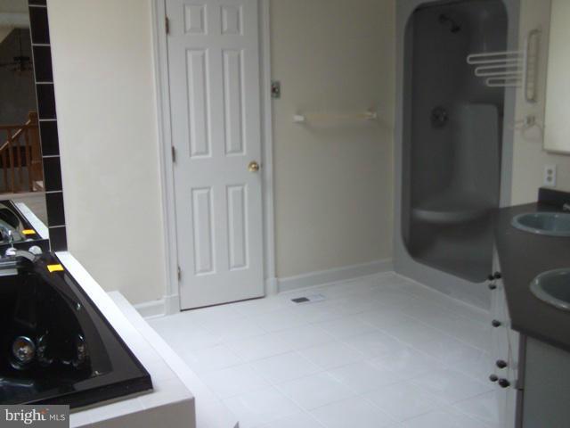 2719 Regester Farm Road Forest Hill, MD 21050 - Photo 16 of 29 Bath (Master)