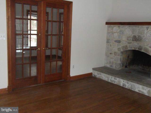 2719 Regester Farm Road Forest Hill, MD 21050 - Photo 5 of 29 Living Room