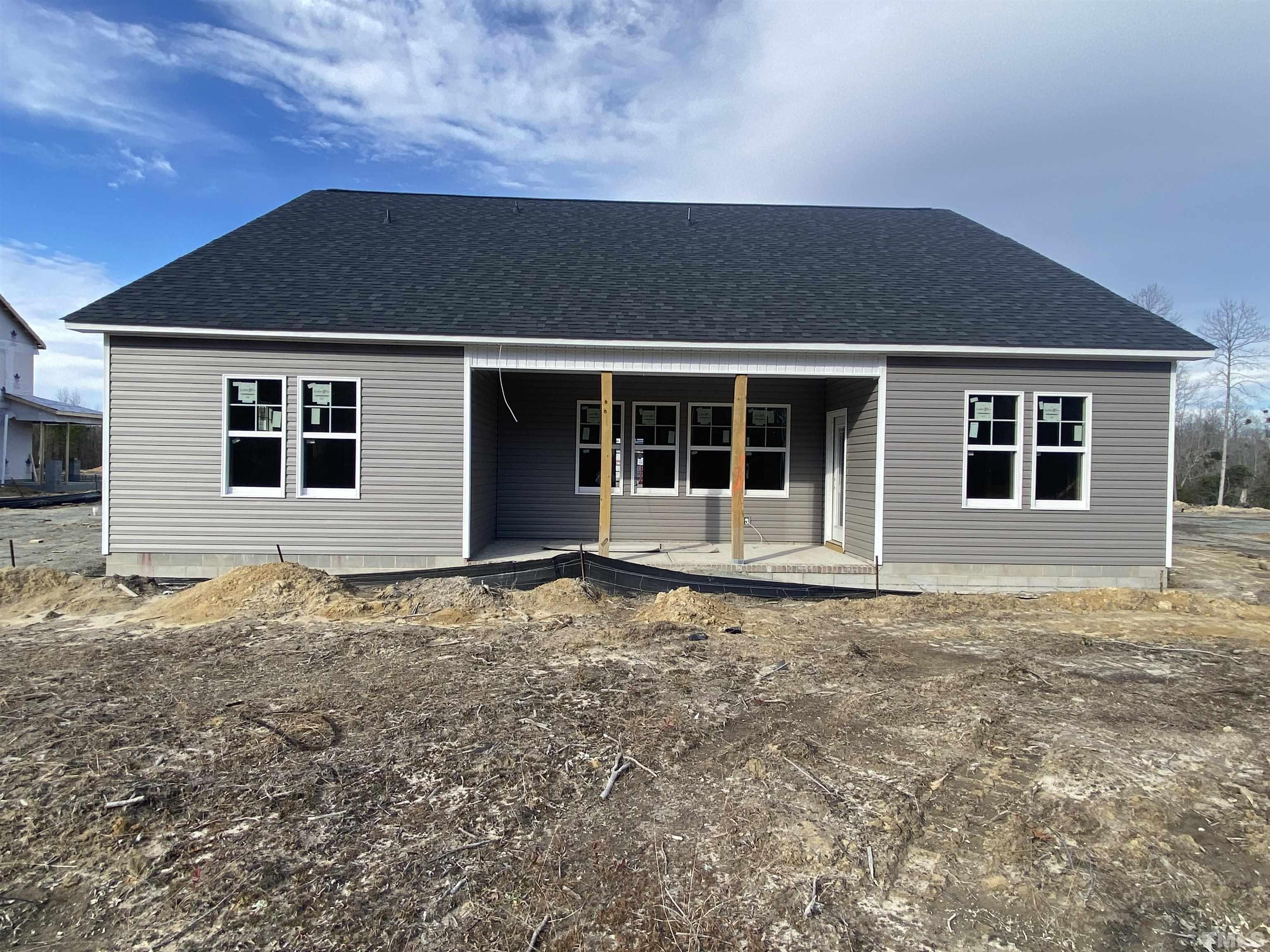 448 Jackson Pond Drive Smithfield, NC 27577 - Photo 12 of 25 front view of a house