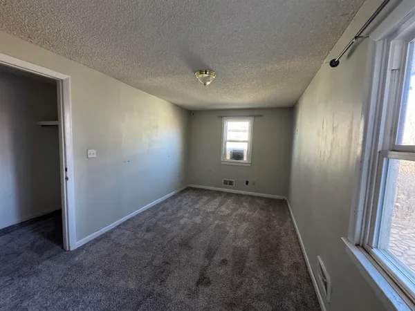 $169,900 | 1120 East Fremont Avenue, Riverton, WY 82501