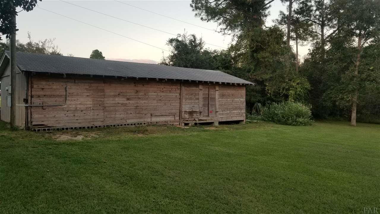 720 Green Hills Road Cantonment, FL 32533 - Photo 20 of 27 Gallery Image 20