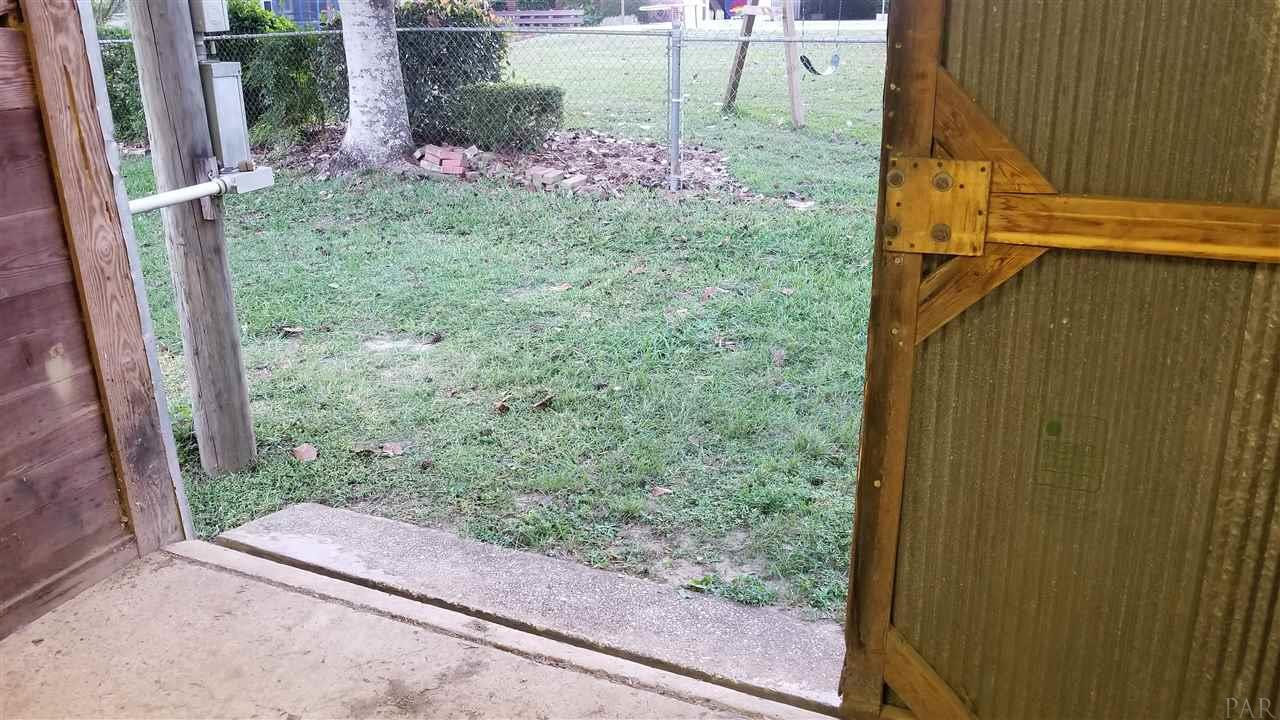 720 Green Hills Road Cantonment, FL 32533 - Photo 24 of 27 Gallery Image 24