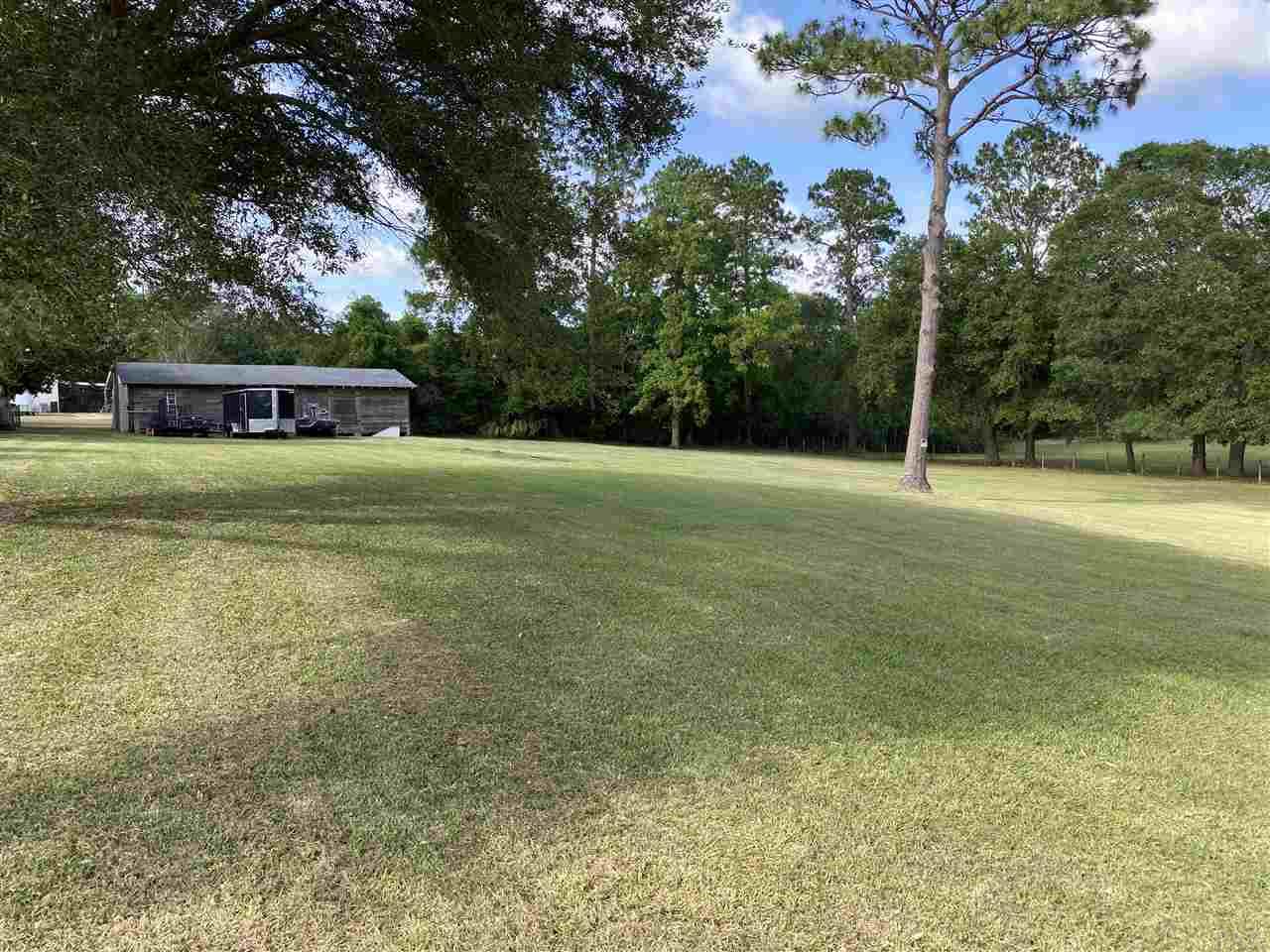 720 Green Hills Road Cantonment, FL 32533 - Photo 3 of 27 Gallery Image 3
