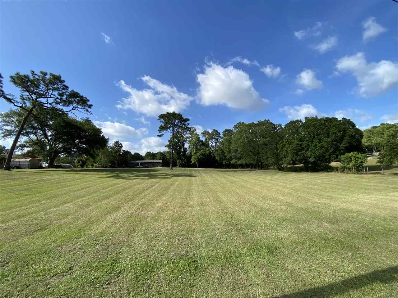 720 Green Hills Road Cantonment, FL 32533 - Photo 6 of 27 Gallery Image 6