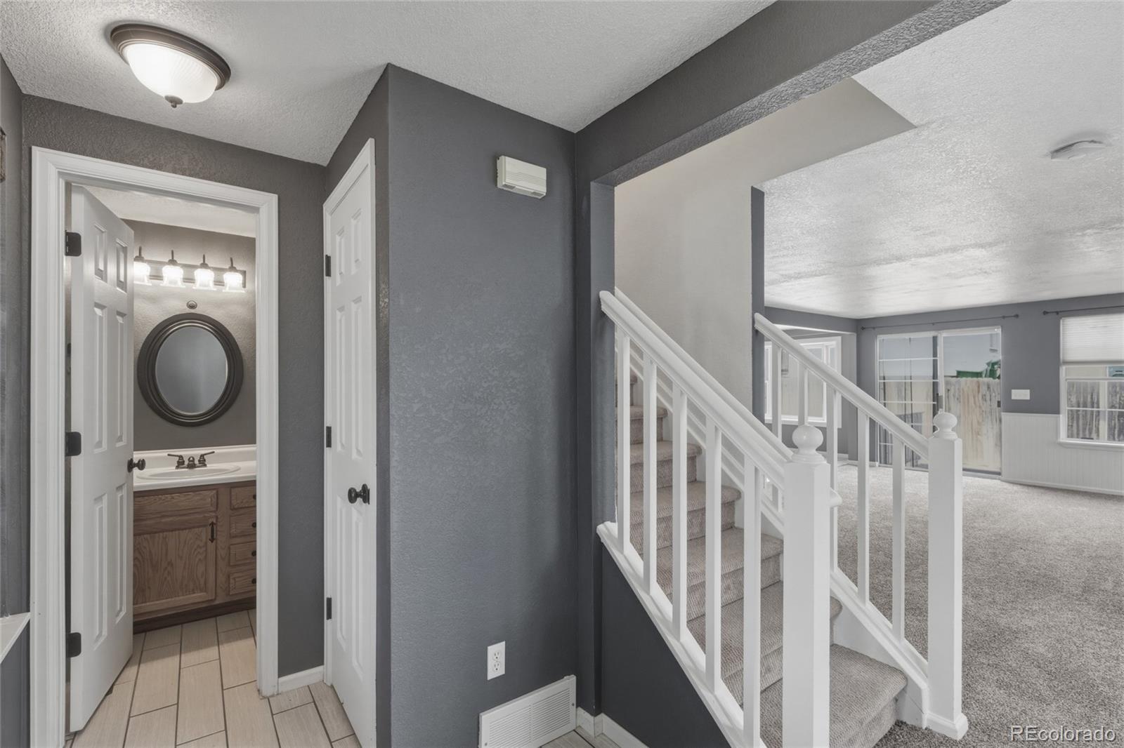 8026 Decatur Street Westminster, CO 80031 - Photo 7 of 31