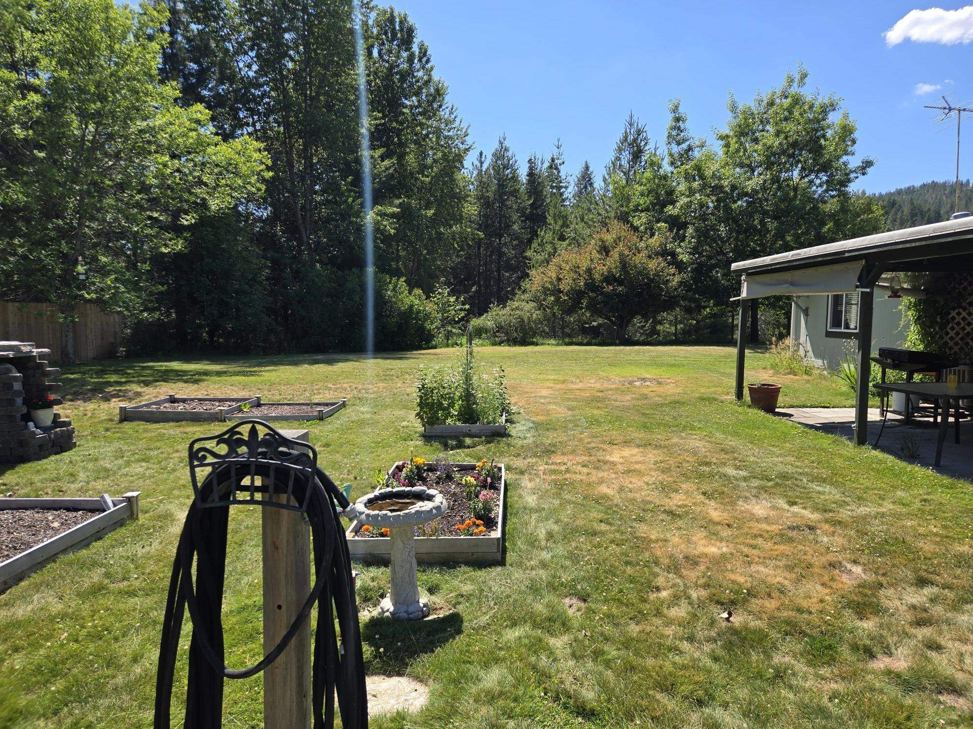4377 Whittier Road Clayton, WA 99110 - Photo 7 of 49