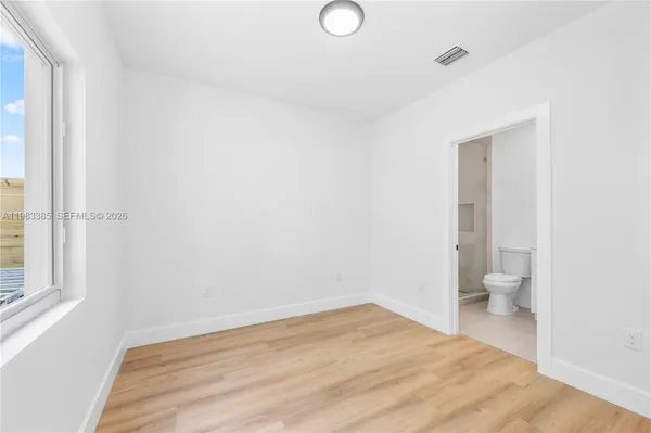 $3,500 | 2121 Northwest 45th Street, Unit 2123, Miami, FL 33142