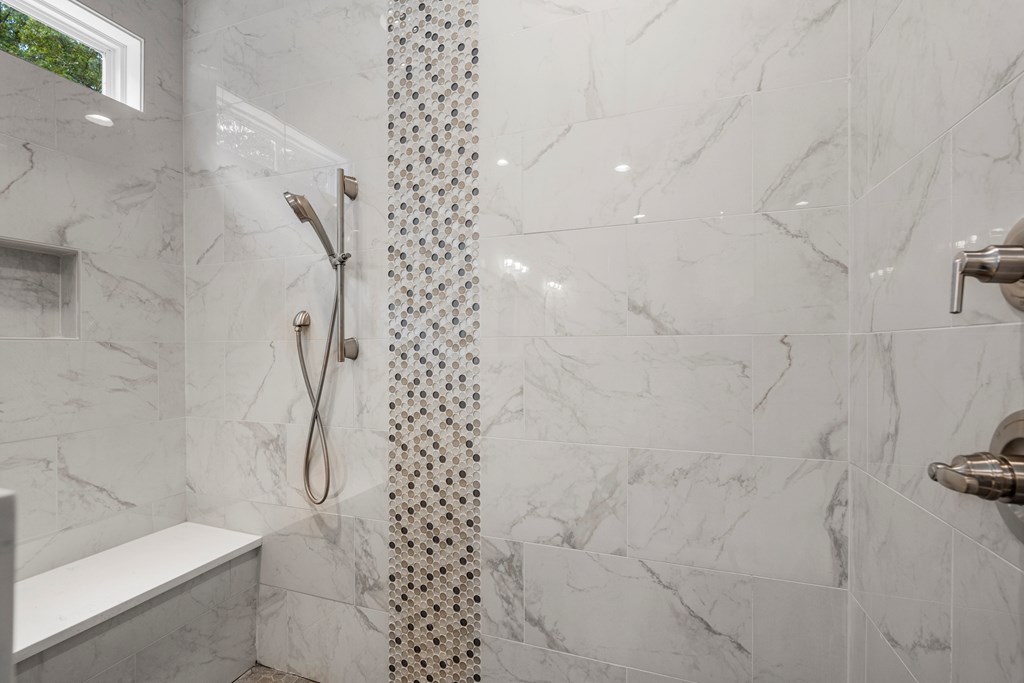 299 Ridgeway Drive Cataula, GA 31804 - Photo 29 of 52 a bathroom with a shower