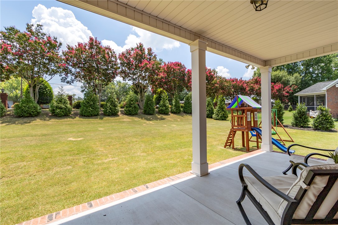105 Bonaire Point, Unit POINTE Anderson, SC 29621 - Photo 48 of 50 Covered back porch view