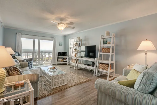 $1,600 | 1896 New River Inlet Road, Unit 1304, North Topsail Beach, NC 28460