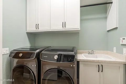 $1,300,000 | 5341 East Palo Brea Lane, Cave Creek, AZ 85331