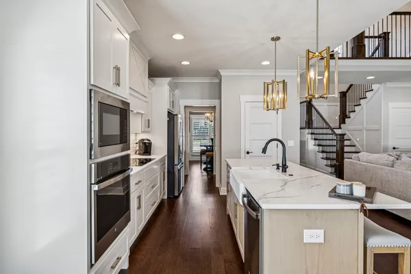 $729,900 | 1832 Rhonda Drive, Christiana, TN 37037
