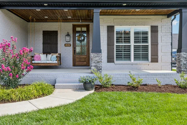 $729,900 | 1832 Rhonda Drive, Christiana, TN 37037