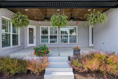 $729,900 | 1832 Rhonda Drive, Christiana, TN 37037
