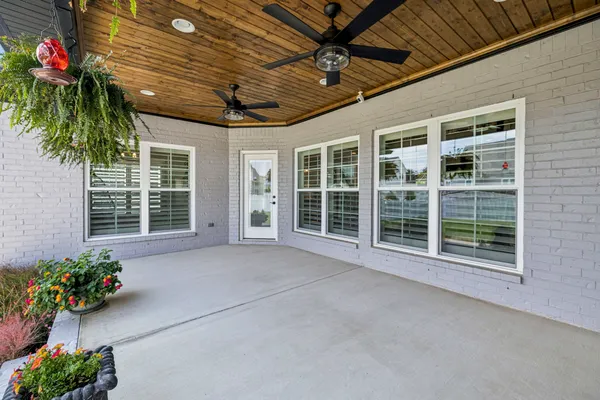 $729,900 | 1832 Rhonda Drive, Christiana, TN 37037