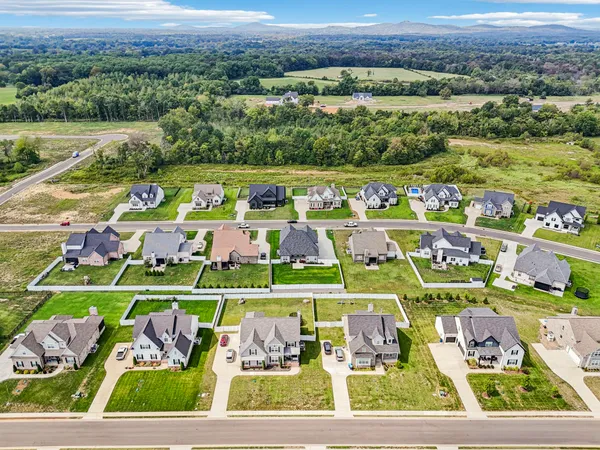 $729,900 | 1832 Rhonda Drive, Christiana, TN 37037