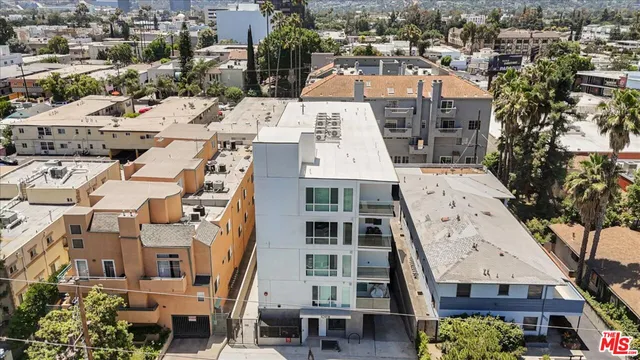 $10,500,000 | 10918 Camarillo Street, North Hollywood, CA 91602
