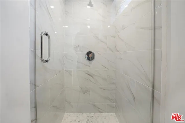 $10,500,000 | 10918 Camarillo Street, North Hollywood, CA 91602