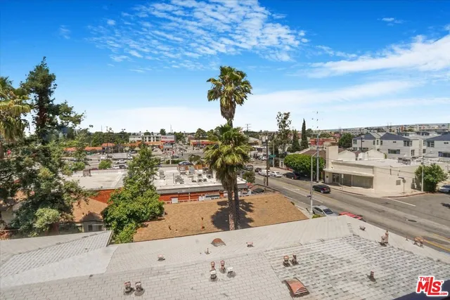 $10,500,000 | 10918 Camarillo Street, North Hollywood, CA 91602