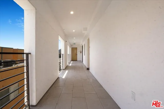 $10,500,000 | 10918 Camarillo Street, North Hollywood, CA 91602