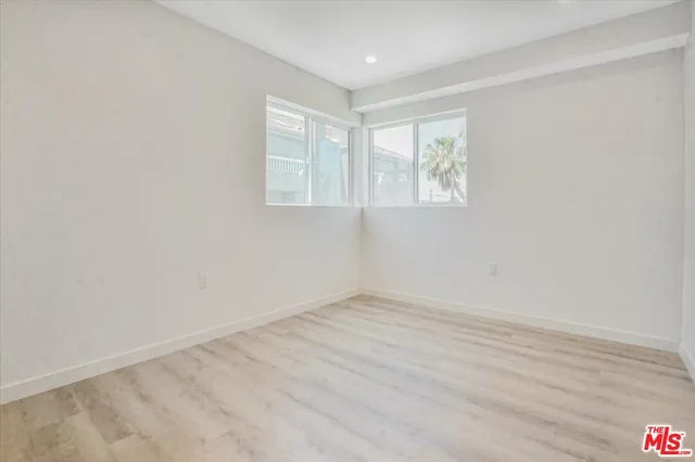 $10,500,000 | 10918 Camarillo Street, North Hollywood, CA 91602