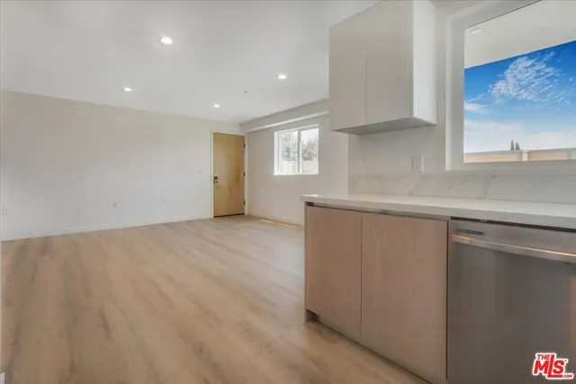 $10,500,000 | 10918 Camarillo Street, North Hollywood, CA 91602