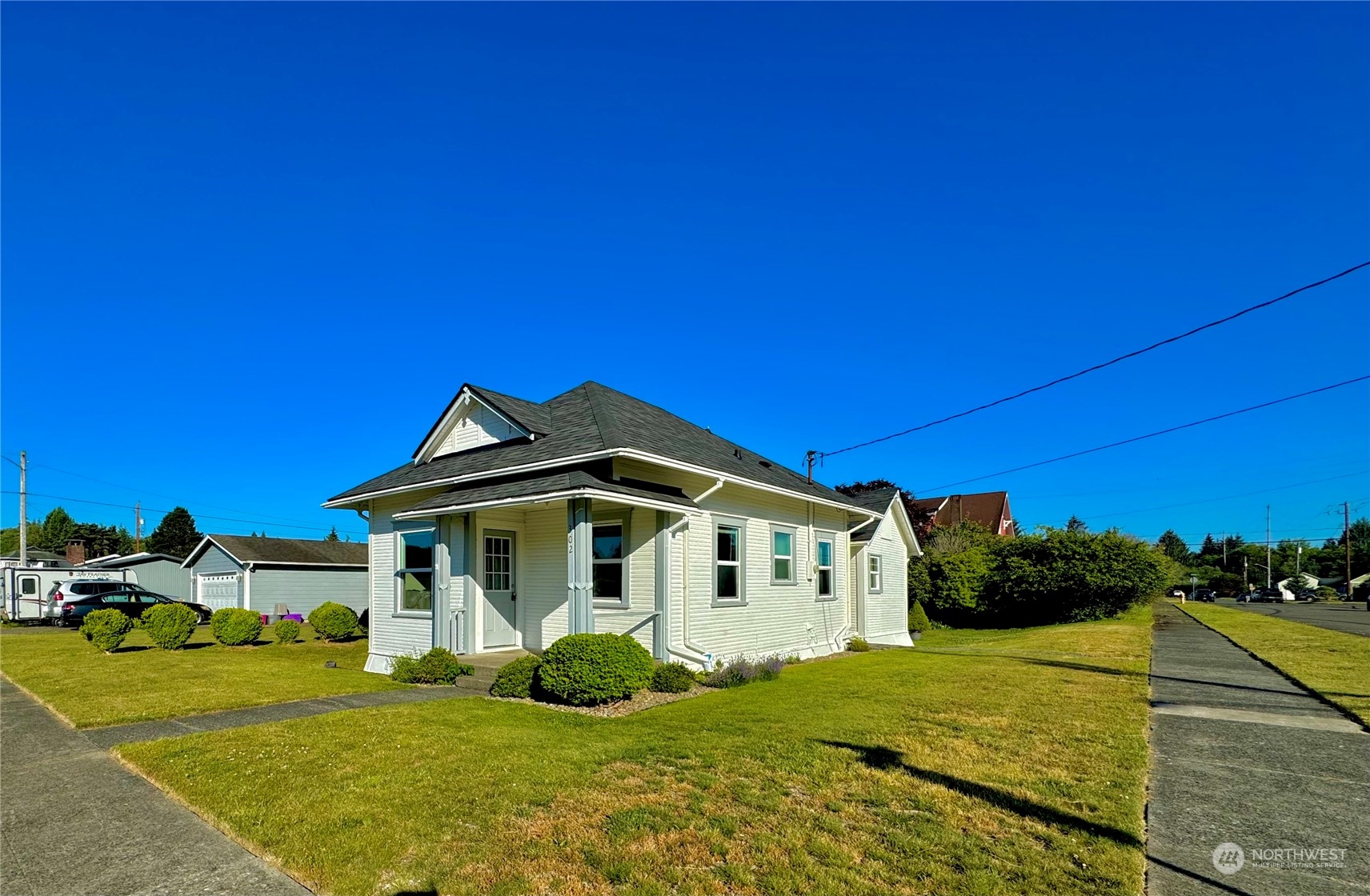 302 H Street Cosmopolis, WA 98537 - Photo 4 of 20 Gallery Image 4