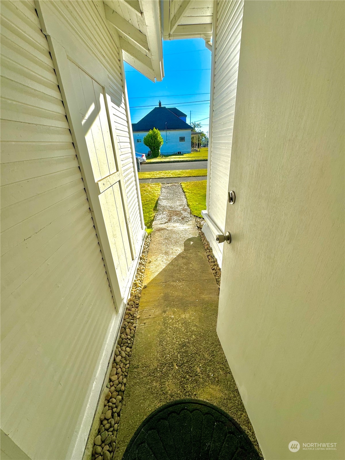 302 H Street Cosmopolis, WA 98537 - Photo 6 of 20 Gallery Image 6