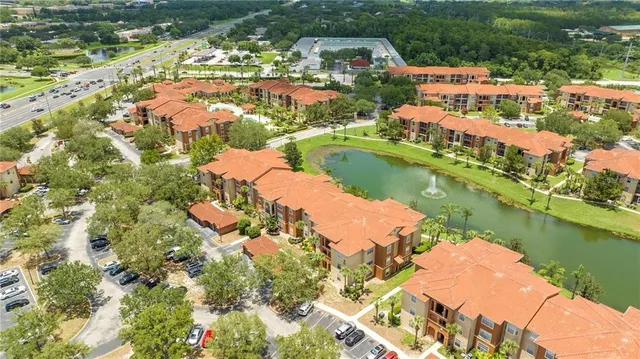 $164,000 | 5572 Metrowest Boulevard, Unit 309, Orlando, FL 32811