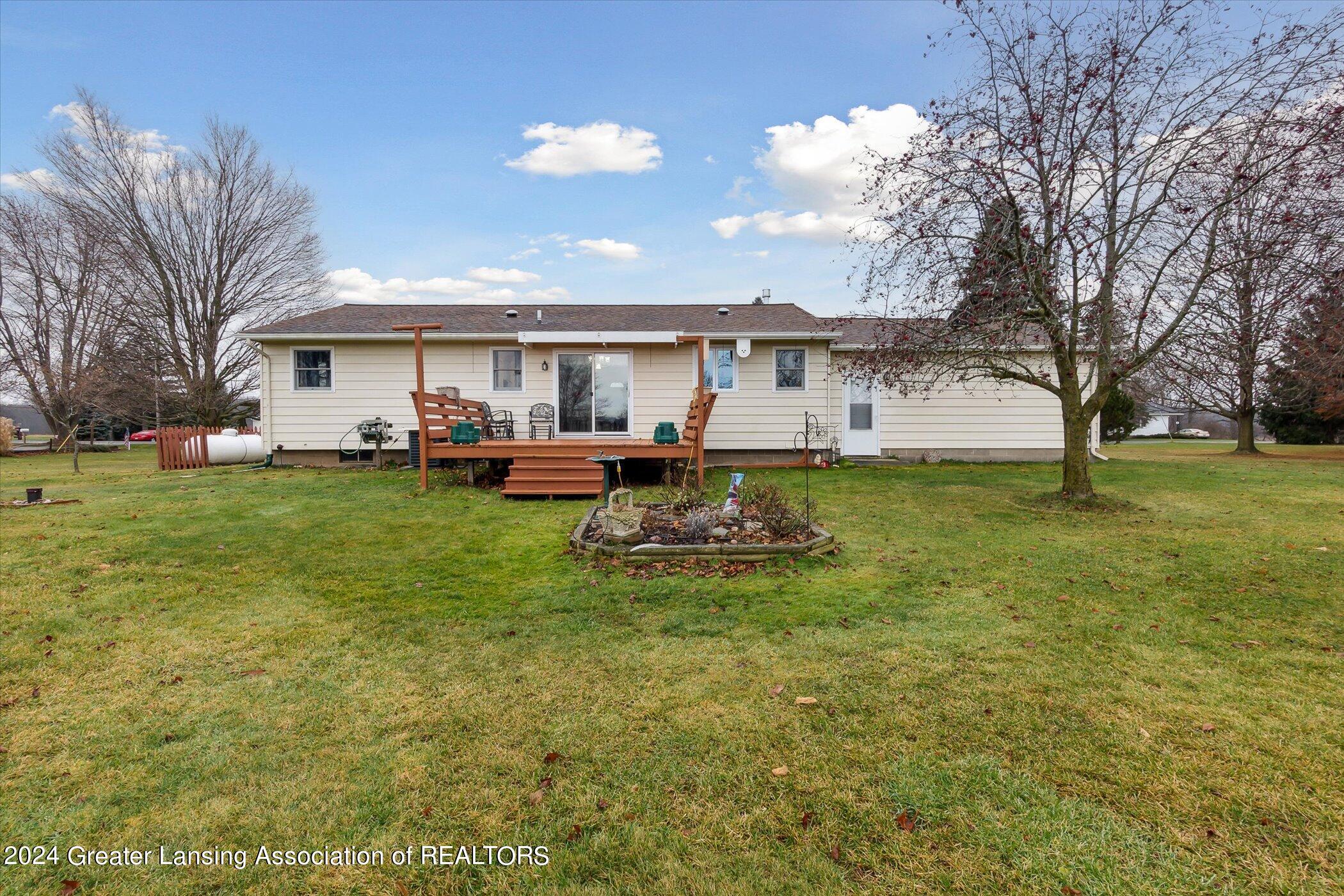 3055 East Round Lake Road Dewitt, MI 48820 - Photo 41 of 49 41-3055-E-Round-Lake-Rd-DeWitt-MI-48820-