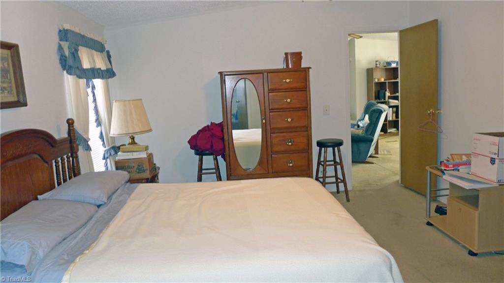 8400 Alda Road Stokesdale, NC 27357 - Photo 9 of 14 Gallery Image 9