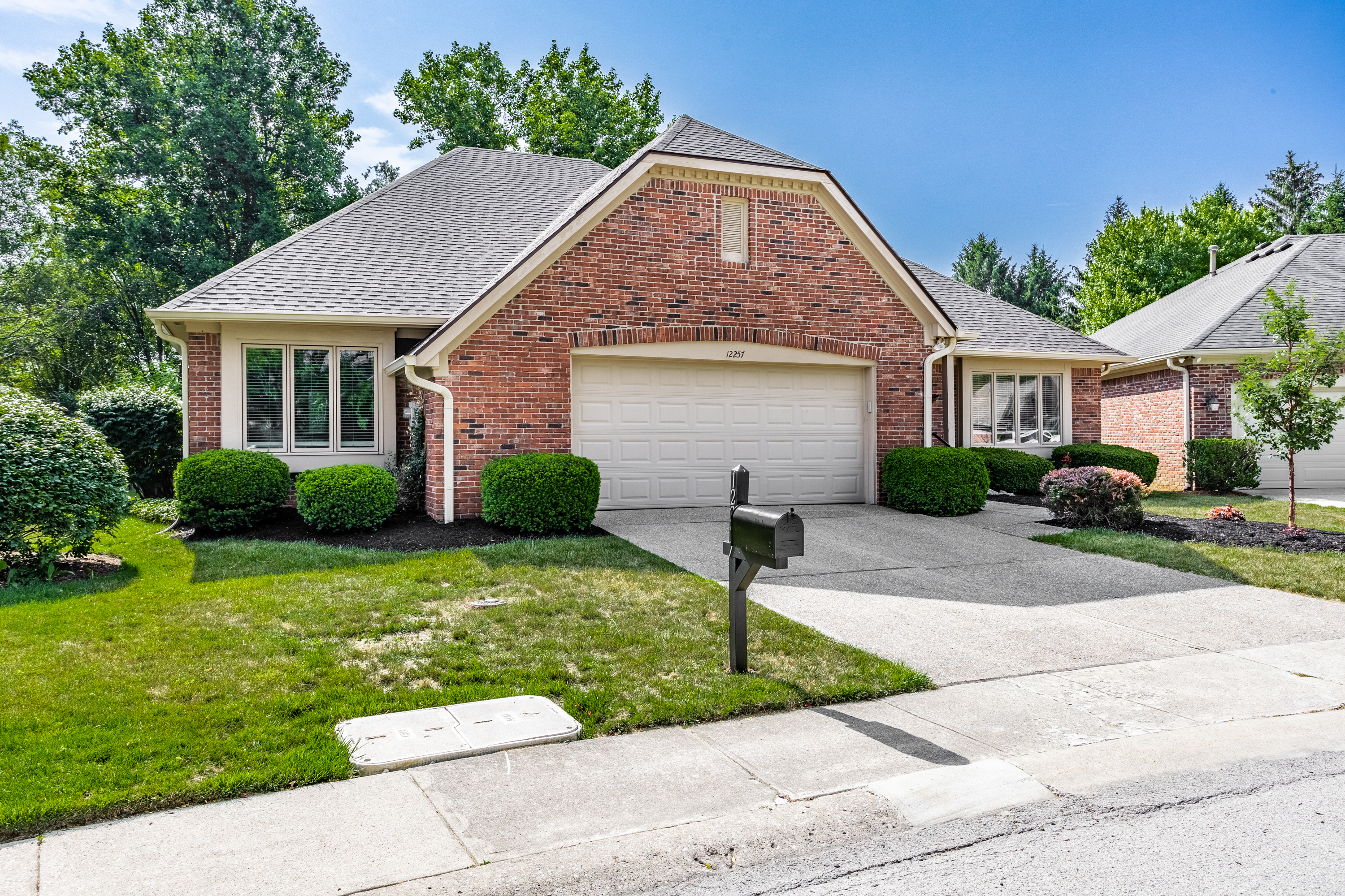 12257 Brompton Road Carmel, IN 46033 - Photo 3 of 42