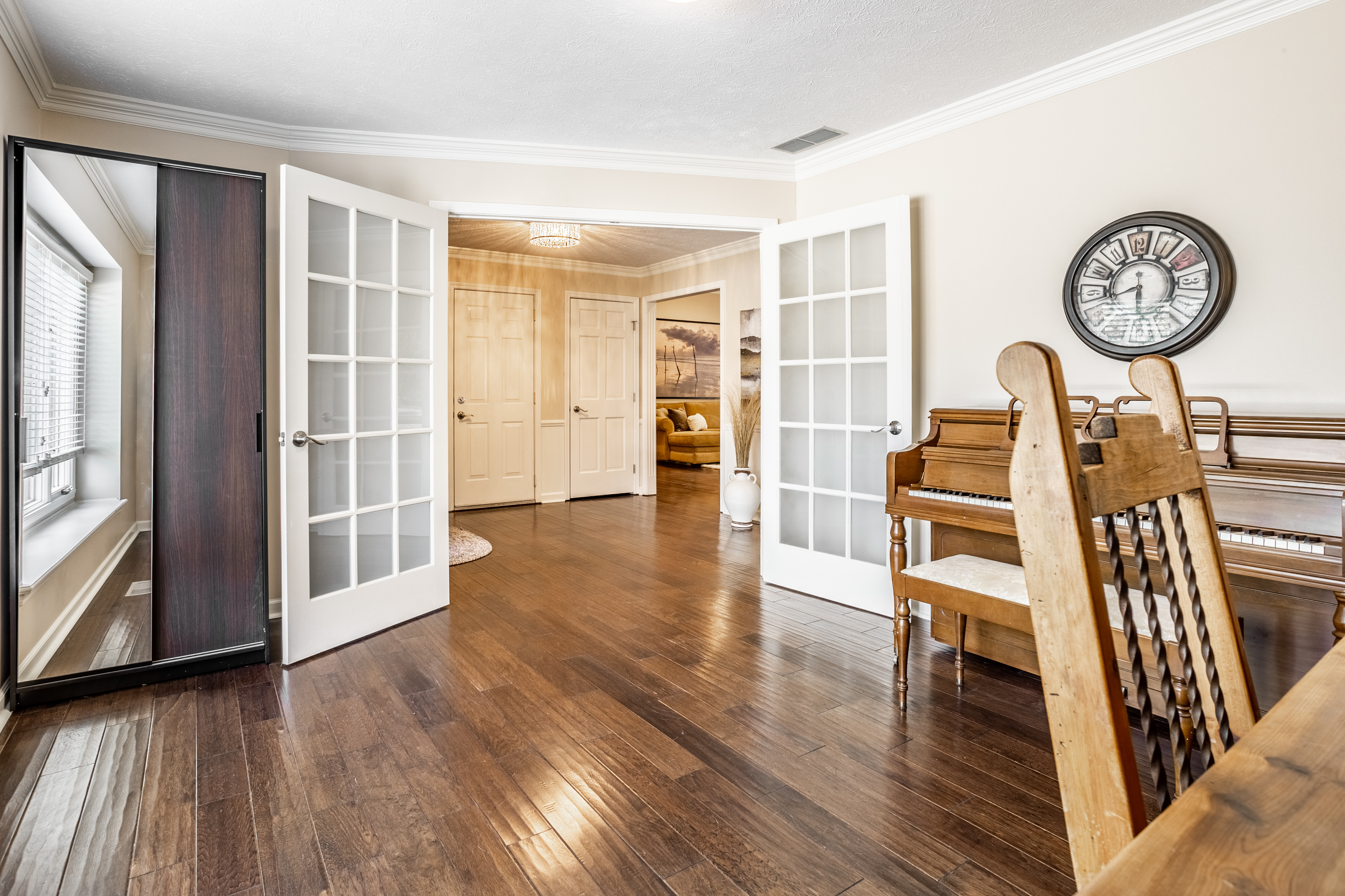 12257 Brompton Road Carmel, IN 46033 - Photo 7 of 42