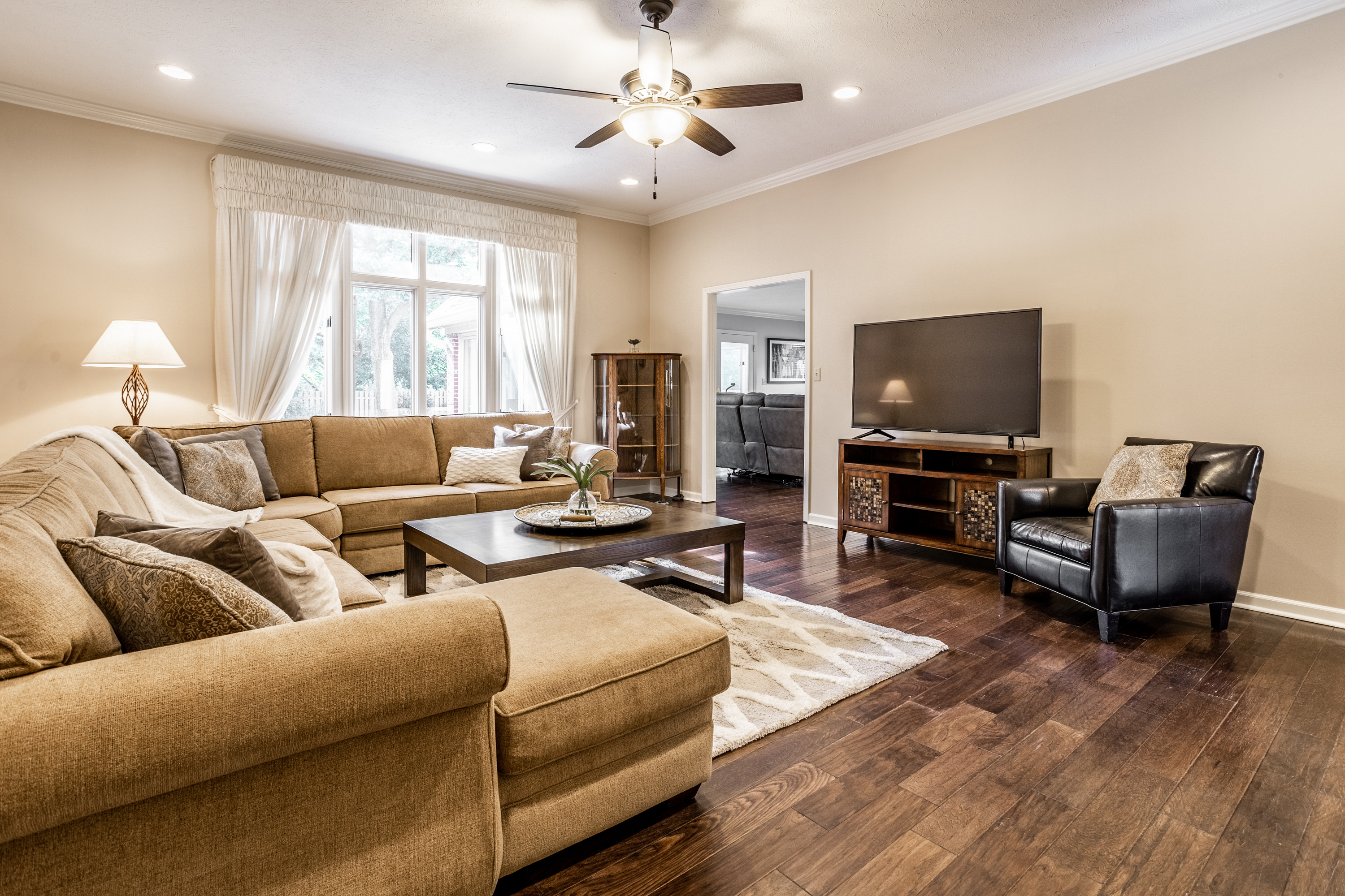 12257 Brompton Road Carmel, IN 46033 - Photo 10 of 42