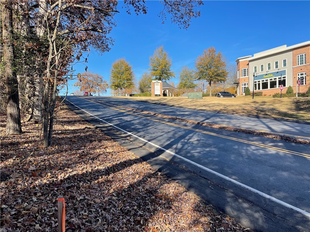 589 Issaqueena Trail Clemson, SC 29631 - Photo 3 of 15 Gallery Image 3