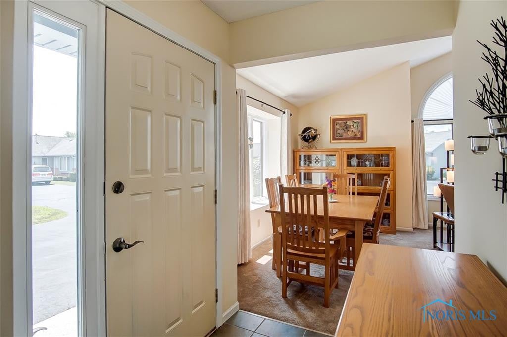 838 Fox Run Road, Unit U5 Findlay, OH 45840 - Photo 4 of 27 Gallery Image 4