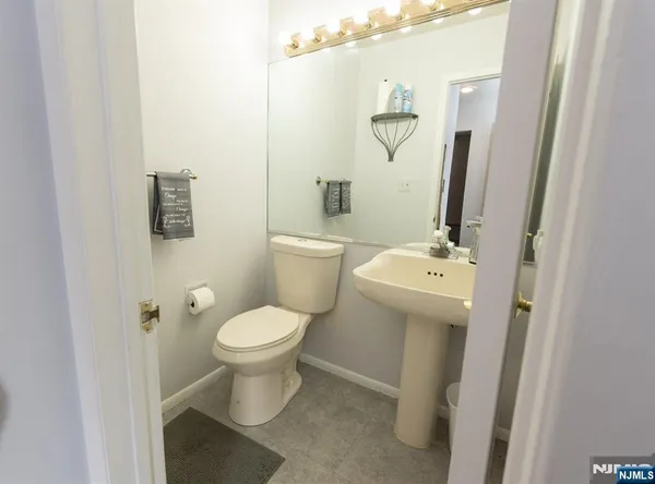 $550,000 | 258 De Rose Court, West Orange, NJ 07052