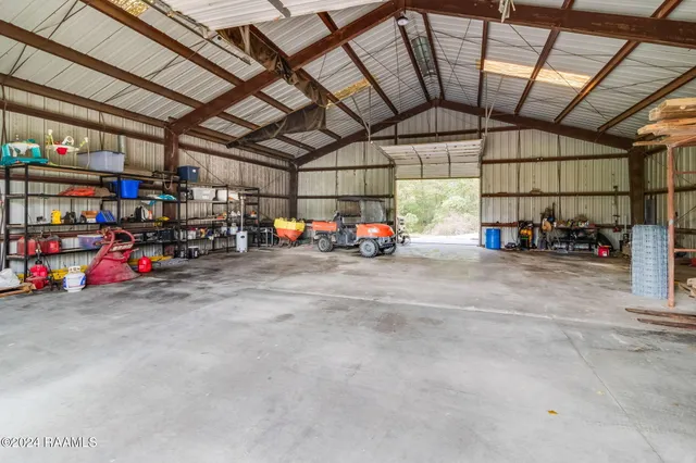 $1,899,999 | 9336 Highway 182, Opelousas, LA 70570