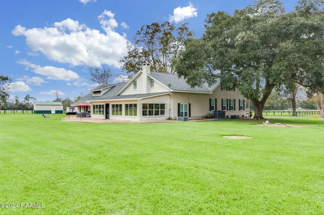 $1,899,999 | 9336 Highway 182, Opelousas, LA 70570