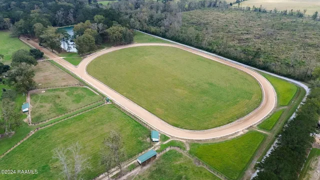 $1,899,999 | 9336 Highway 182, Opelousas, LA 70570