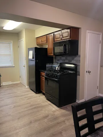 $190,500 | 16521 Evans Avenue, South Holland, IL 60473