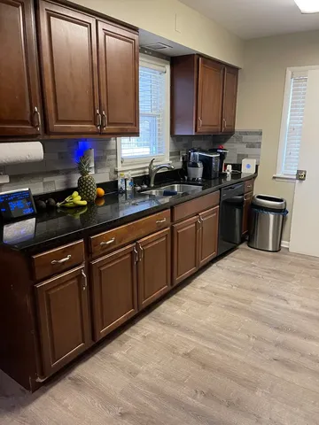 $190,500 | 16521 Evans Avenue, South Holland, IL 60473