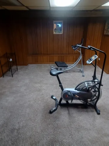 $190,500 | 16521 Evans Avenue, South Holland, IL 60473