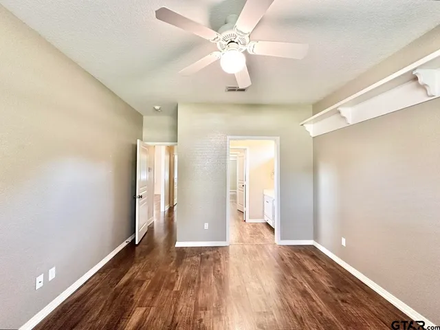 $2,350 | 19390 Sandhill Lane, Flint, TX 75762