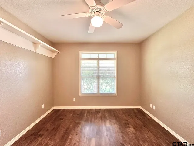 $2,350 | 19390 Sandhill Lane, Flint, TX 75762